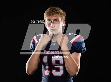 Thumbnail 3 in Liberty Senior Photos photogallery.