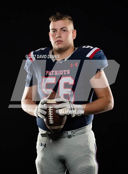 Thumbnail 1 in Liberty Senior Photos photogallery.