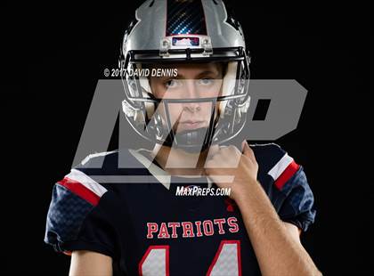 Thumbnail 2 in Liberty Senior Photos photogallery.
