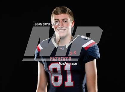 Thumbnail 1 in Liberty Senior Photos photogallery.