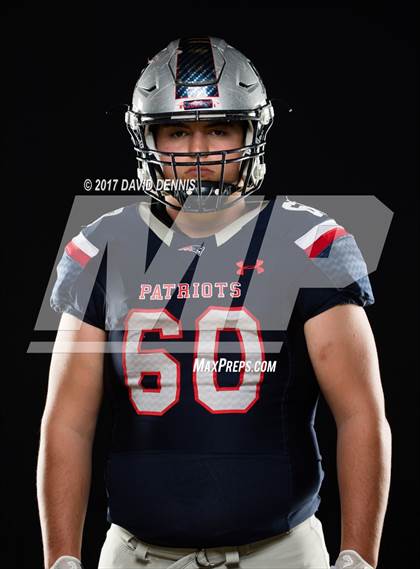 Thumbnail 2 in Liberty Senior Photos photogallery.