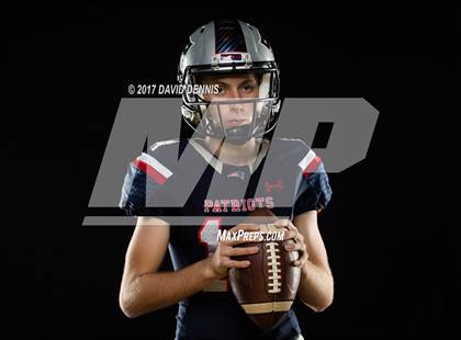 Thumbnail 1 in Liberty Senior Photos photogallery.