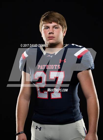 Thumbnail 2 in Liberty Senior Photos photogallery.