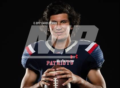 Thumbnail 2 in Liberty Senior Photos photogallery.