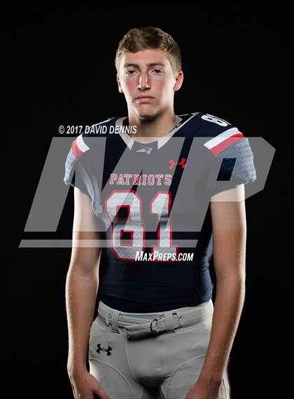 Thumbnail 3 in Liberty Senior Photos photogallery.
