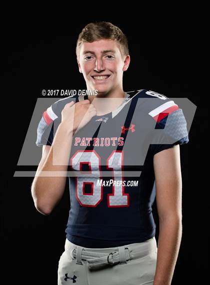 Thumbnail 1 in Liberty Senior Photos photogallery.