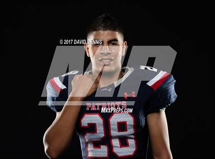 Thumbnail 2 in Liberty Senior Photos photogallery.