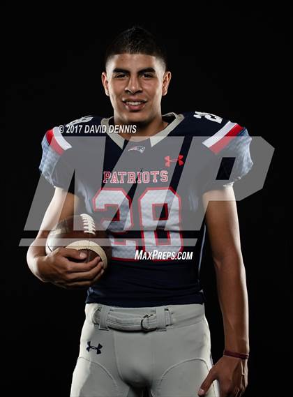 Thumbnail 3 in Liberty Senior Photos photogallery.