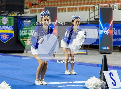 Thumbnail 1 in Camp Verde - Cheer (AIA Division IV Prelims) photogallery.
