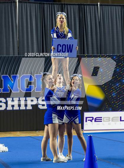 Thumbnail 3 in Camp Verde - Cheer (AIA Division IV Prelims) photogallery.