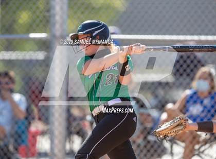 Thumbnail 2 in Skutt Catholic vs. Kearney photogallery.