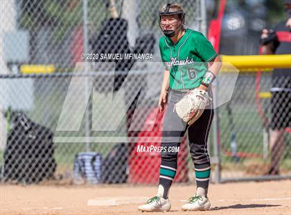 Thumbnail 2 in Skutt Catholic vs. Kearney photogallery.