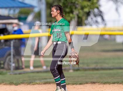 Thumbnail 2 in Skutt Catholic vs. Kearney photogallery.