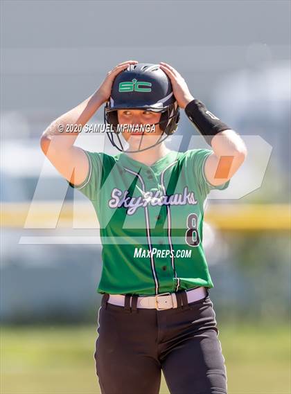 Thumbnail 2 in Skutt Catholic vs. Kearney photogallery.