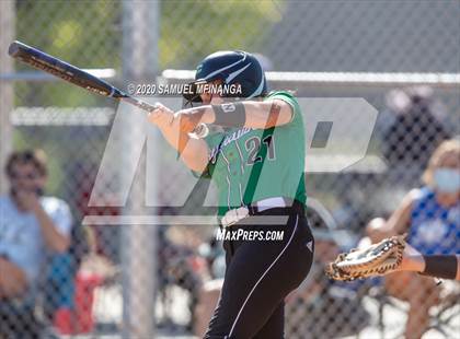 Thumbnail 1 in Skutt Catholic vs. Kearney photogallery.