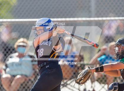 Thumbnail 2 in Skutt Catholic vs. Kearney photogallery.