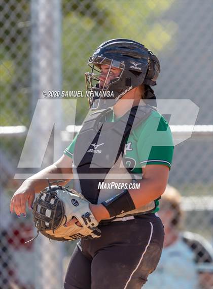 Thumbnail 1 in Skutt Catholic vs. Kearney photogallery.