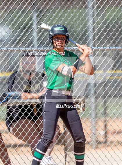 Thumbnail 2 in Skutt Catholic vs. Kearney photogallery.