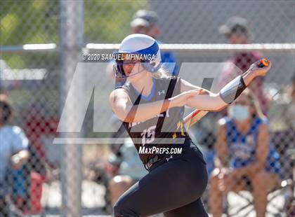 Thumbnail 3 in Skutt Catholic vs. Kearney photogallery.