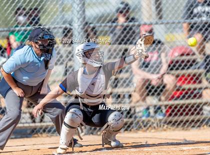 Thumbnail 3 in Skutt Catholic vs. Kearney photogallery.