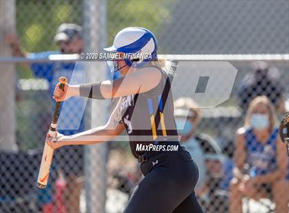 Thumbnail 1 in Skutt Catholic vs. Kearney photogallery.