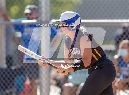 Thumbnail 2 in Skutt Catholic vs. Kearney photogallery.