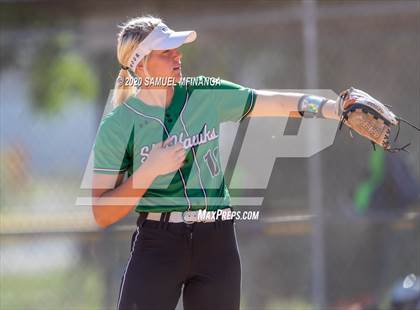 Thumbnail 3 in Skutt Catholic vs. Kearney photogallery.