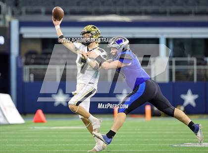 Thumbnail 3 in Westbrook vs. Abbott (UIL 1A Six-Man Division 1 Final) photogallery.
