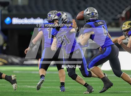 Thumbnail 2 in Westbrook vs. Abbott (UIL 1A Six-Man Division 1 Final) photogallery.