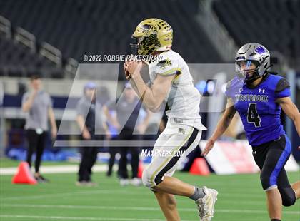 Thumbnail 2 in Westbrook vs. Abbott (UIL 1A Six-Man Division 1 Final) photogallery.