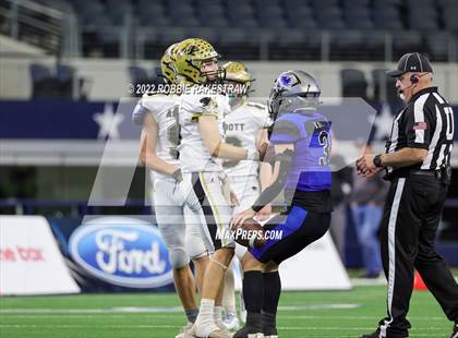 Thumbnail 3 in Westbrook vs. Abbott (UIL 1A Six-Man Division 1 Final) photogallery.