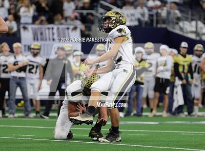 Thumbnail 2 in Westbrook vs. Abbott (UIL 1A Six-Man Division 1 Final) photogallery.