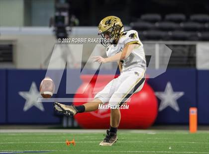Thumbnail 2 in Westbrook vs. Abbott (UIL 1A Six-Man Division 1 Final) photogallery.