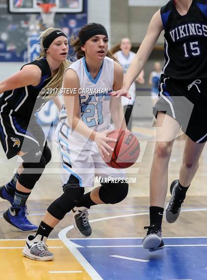 Thumbnail 3 in Pleasant Grove vs Sky View (UHSAA 5A Quarterfinal) photogallery.