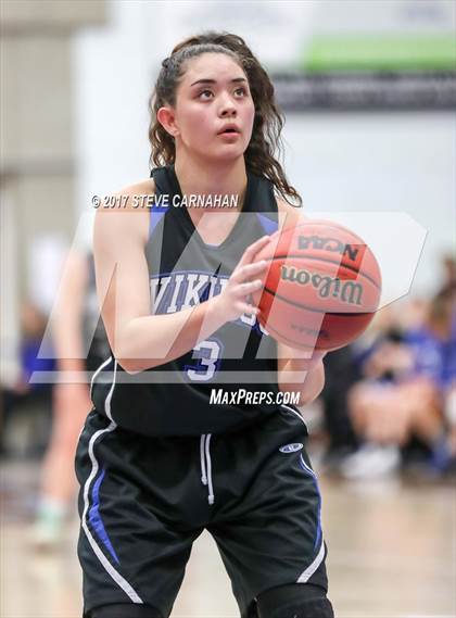 Thumbnail 2 in Pleasant Grove vs Sky View (UHSAA 5A Quarterfinal) photogallery.