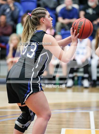 Thumbnail 3 in Pleasant Grove vs Sky View (UHSAA 5A Quarterfinal) photogallery.