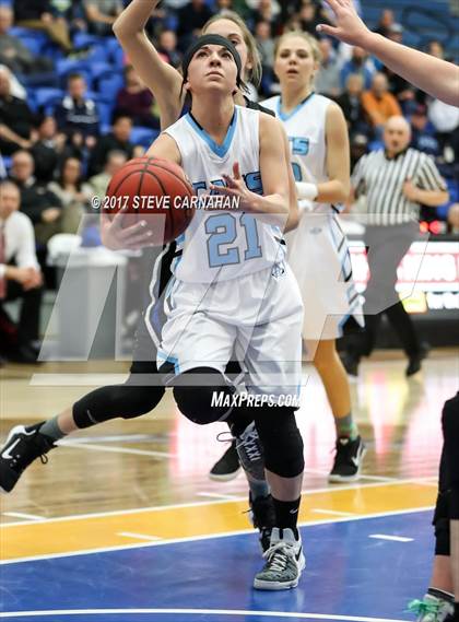 Thumbnail 3 in Pleasant Grove vs Sky View (UHSAA 5A Quarterfinal) photogallery.