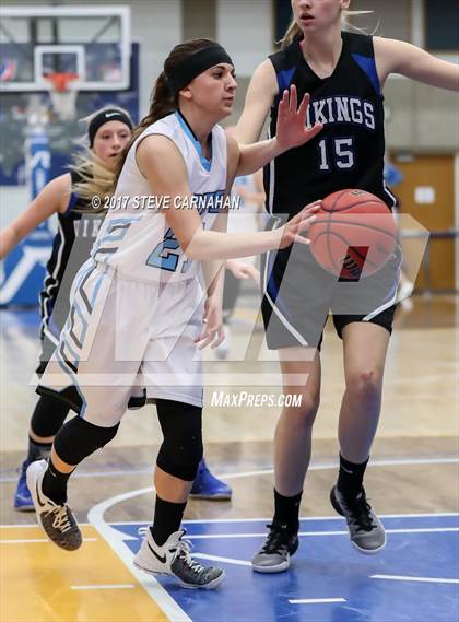 Thumbnail 3 in Pleasant Grove vs Sky View (UHSAA 5A Quarterfinal) photogallery.