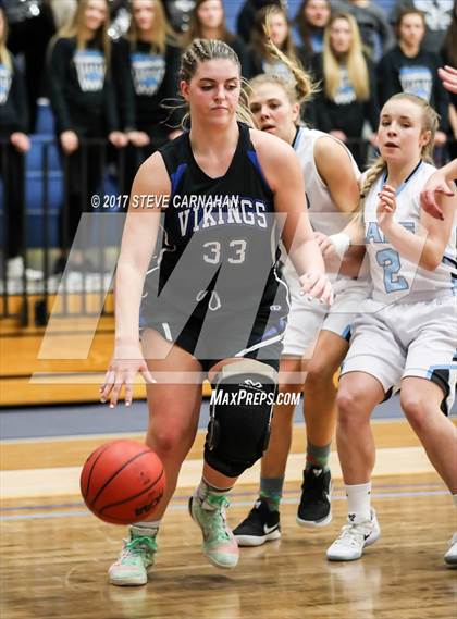 Thumbnail 3 in Pleasant Grove vs Sky View (UHSAA 5A Quarterfinal) photogallery.