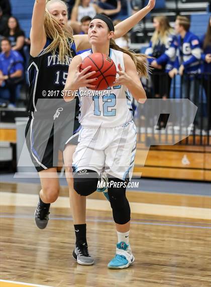 Thumbnail 3 in Pleasant Grove vs Sky View (UHSAA 5A Quarterfinal) photogallery.