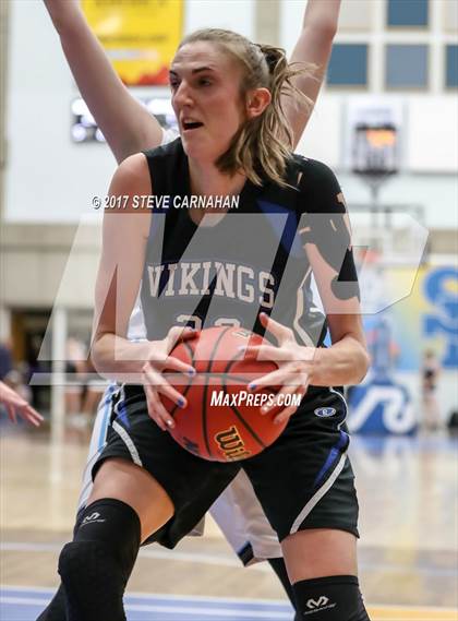 Thumbnail 2 in Pleasant Grove vs Sky View (UHSAA 5A Quarterfinal) photogallery.