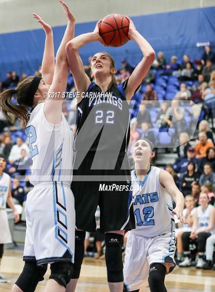 Thumbnail 3 in Pleasant Grove vs Sky View (UHSAA 5A Quarterfinal) photogallery.