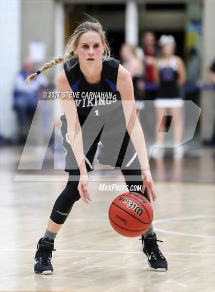 Thumbnail 2 in Pleasant Grove vs Sky View (UHSAA 5A Quarterfinal) photogallery.