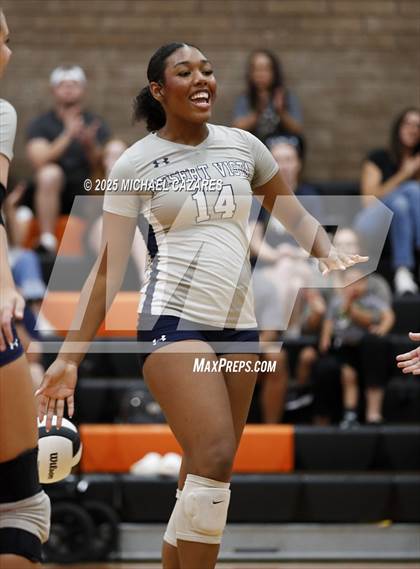 Thumbnail 2 in JV: Desert Vista @ Corona del Sol photogallery.