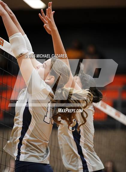 Thumbnail 3 in JV: Desert Vista @ Corona del Sol photogallery.