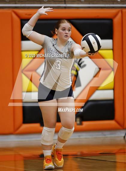 Thumbnail 3 in JV: Desert Vista @ Corona del Sol photogallery.