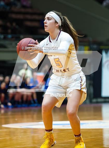 Thumbnail 3 in Clovis vs. Clovis West (CIF CS D1 Final) photogallery.