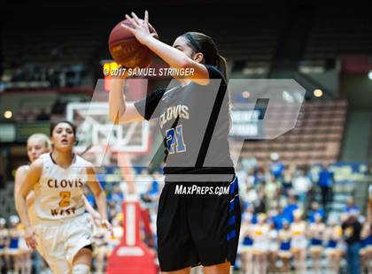 Thumbnail 3 in Clovis vs. Clovis West (CIF CS D1 Final) photogallery.
