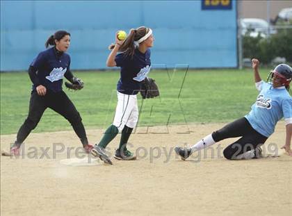 Thumbnail 2 in SFV All-Star Softball Classic (East vs West) photogallery.
