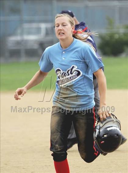 Thumbnail 2 in SFV All-Star Softball Classic (East vs West) photogallery.